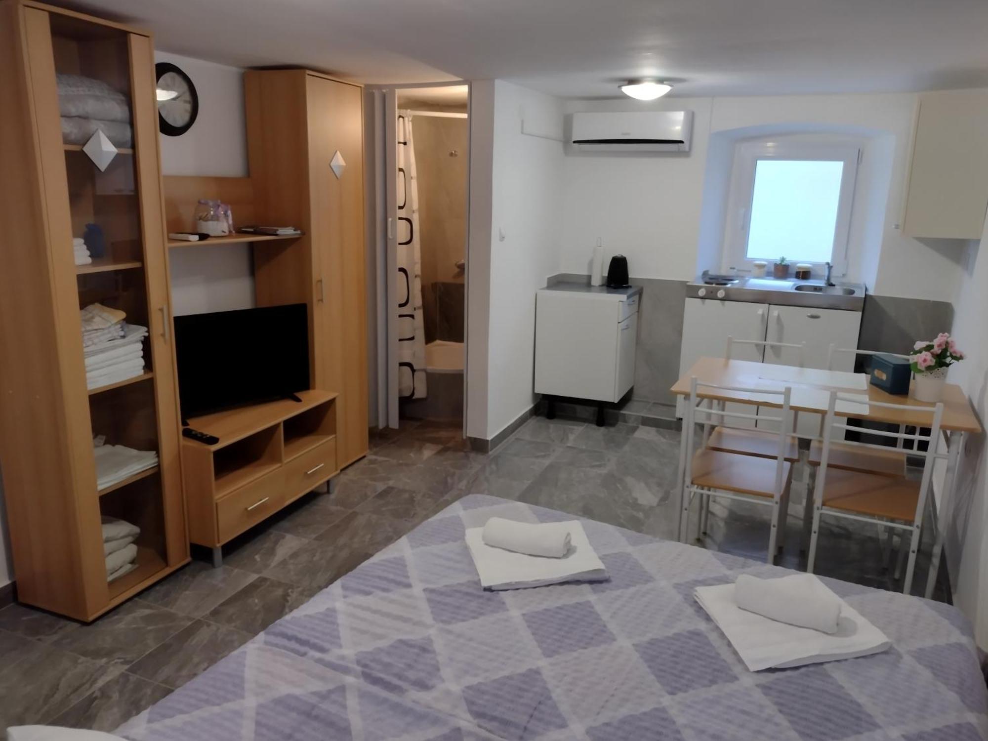 Apartment Angelove Senj  Exteriör bild